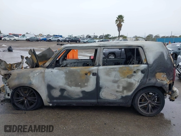 2008 Scion xB z VIN JTLKE50E281035510, wystawiony jako IAAI lot #41771727 z przebiegiem Nie podano mil oraz . Historia ofert i sprzedaży dostępna na DreamBid. Obrazek 13.
