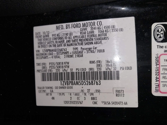 2013 Ford Mustang V6 z VIN 1ZVBP8AM5D5268763, wystawiony jako IAAI lot #42254330 z przebiegiem 127 353 mil mil oraz . Historia ofert i sprzedaży dostępna na DreamBid. Obrazek 9.
