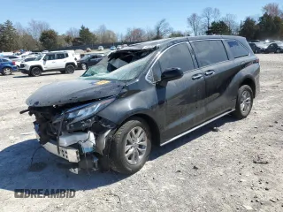 2022 Toyota Sienna XLE with VIN 5TDYRKEC8NS106689, listed as a Copart auction lot 49428235 with 115,719 mi miles and Salvage Title. Bid and sale history available at carsss.com. Image 1.