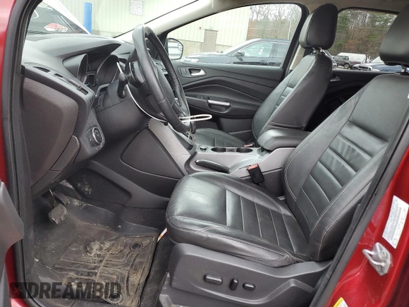2014 Ford Escape SE z VIN 1FMCU9GX5EUB52229, wystawiony jako Copart lot #53062115 z przebiegiem 180 855 mil mil oraz Szkoda całkowita • Salvage title. Historia ofert i sprzedaży dostępna na DreamBid. Obrazek 7.