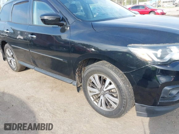 2017 Nissan Pathfinder SV with VIN 5N1DR2MM7HC651986, listed as a IAAI auction lot 42012621 with 379,678 mi miles. Bid and sale history available at carsss.com. Image 6.