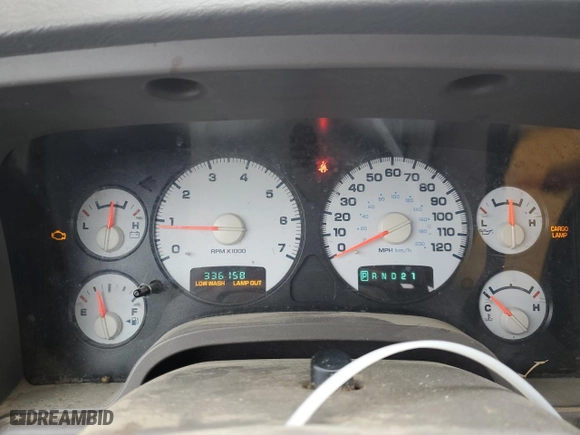 2005 Dodge Ram 1500 SLT with VIN 1D7HA18N25S360359, listed as a Copart auction lot 44019775 with 336,158 mi miles and Salvage Title. Bid and sale history available at carsss.com. Image 9.