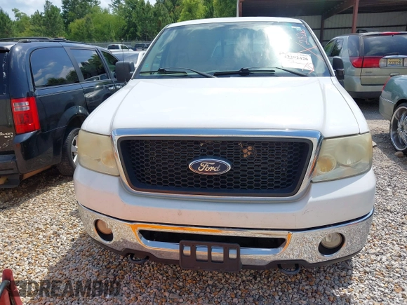 2008 Ford F-150 XL z VIN 1FTRF14V38KD20835, wystawiony jako IAAI lot #42292426 z przebiegiem 2 430 165 mil mil oraz . Historia ofert i sprzedaży dostępna na DreamBid. Obrazek 6.