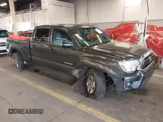 2013 Toyota Tacoma with VIN 3TMMU4FN0DM049900, listed as a IAAI auction lot 41242552 with 1 mi miles. Bid and sale history available at carsss.com. Image 1.