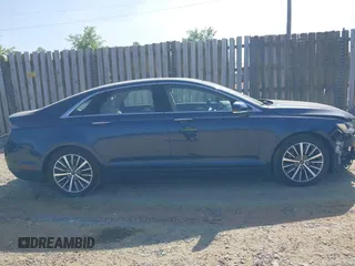 2017 Lincoln MKZ Hybrid Select with VIN 3LN6L5LUXHR649678, listed as a IAAI auction lot 42108060 with 189,551 mi miles and . Bid and sale history available at carsss.com. Image 13.
