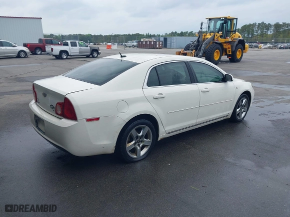 2008 Chevrolet Malibu LT w/1LT with VIN 1G1ZH57B584286686, listed as a IAAI auction lot 41927368 with 196,176 mi miles. Bid and sale history available at carsss.com. Image 4.
