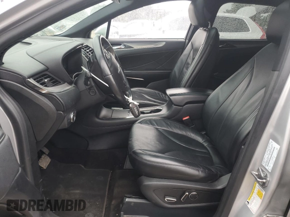 2019 Lincoln MKC Reserve with VIN 5LMCJ3D95KUL22724, listed as a Copart auction lot 56861795 with 59,275 mi miles and Salvage title. Bid and sale history available at DreamBid. Image 7.