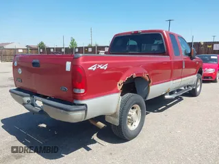 2003 Ford F-350 XL с VIN 1FTSX31L13ED57340, выставлен на аукционе IAAI как лот 42431814 с пробегом 250 156 миль миль и . История ставок и продаж доступна на DreamBid. Изображение 4.