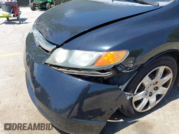2008 Honda Civic LX with VIN 1HGFA16598L084685, listed as a IAAI auction lot 42254080 with 178,559 mi miles and . Bid and sale history available at DreamBid. Image 11.