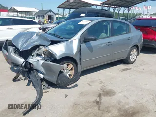 2011 Nissan Sentra 2.0 z VIN 3N1AB6AP9BL636499, wystawiony jako IAAI lot #42719347 z przebiegiem 199 162 mil mil oraz . Historia ofert i sprzedaży dostępna na DreamBid. Obrazek 19.
