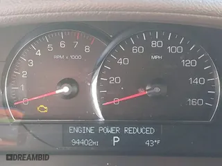 2007 Cadillac SRX with VIN 1GYEE637970159770, listed as a IAAI auction lot 41325273 with 94,402 mi miles. Bid and sale history available at carsss.com. Image 7.