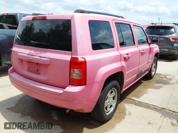 2016 Jeep Patriot Sport with VIN 1C4NJPBA6GD688011, listed as a IAAI auction lot 42150953 with 194,523 mi miles and . Bid and sale history available at carsss.com. Image 4.