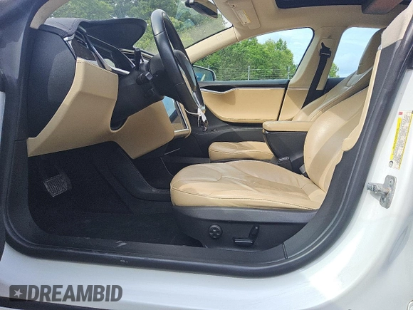 2013 Tesla Model S с VIN 5YJSA1CN1DFP27626, выставлен на аукционе Copart как лот 56697935 с пробегом 137 962 миль миль и Чистый • Clean title. История ставок и продаж доступна на DreamBid. Изображение 7.