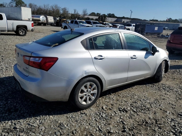 2014 Kia Rio LX with VIN KNADM4A32E6402156, listed as a Copart auction lot 79131234 with 152,689 mi miles and Salvage Title. Bid and sale history available at carsss.com. Image 3.