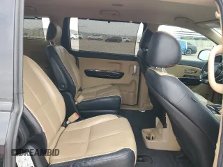 2015 Kia Sedona SX with VIN KNDMC5C14F6079074, listed as a Copart auction lot 45045815 with 105,414 mi miles and Clean Title. Bid and sale history available at carsss.com. Image 11.