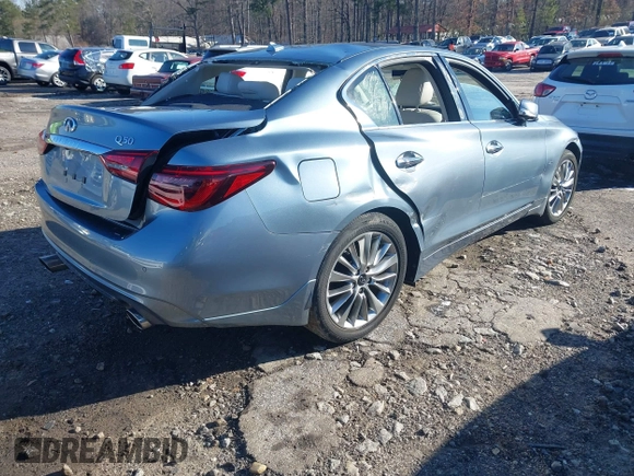 2020 Infiniti Q50 Luxe with VIN JN1EV7AP6LM201347, listed as a IAAI auction lot 41541566 with 29,697 mi miles and . Bid and sale history available at DreamBid. Image 4.