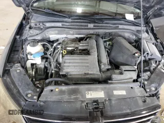 2017 Volkswagen Jetta S z VIN 3VW2B7AJ3HM409621, wystawiony jako Copart lot #62549055 z przebiegiem 168 691 mil mil oraz Szkoda całkowita • Salvage title. Historia ofert i sprzedaży dostępna na DreamBid. Obrazek 11.