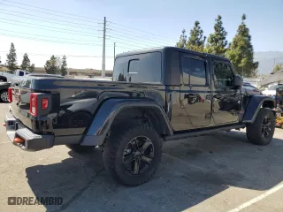 2022 Jeep Gladiator Mojave with VIN 1C6JJTEG4NL150571, listed as a Copart auction lot 54218865 with 26,747 mi miles and Salvage Title. Bid and sale history available at carsss.com. Image 3.