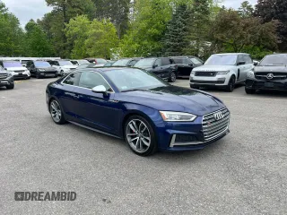 2018 Audi S5 Premium Plus z VIN WAUP4AF50JA008006, wystawiony jako Copart lot #58092055 z przebiegiem 134 205 mil mil oraz Tytuł czysty. Historia ofert i sprzedaży dostępna na DreamBid. Obrazek 1.