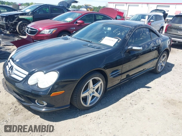 2007 Mercedes-Benz SL 550 с VIN WDBSK71F07F121213, выставлен на аукционе IAAI как лот 42210962 с пробегом 96 088 миль миль и . История ставок и продаж доступна на DreamBid. Изображение 20.