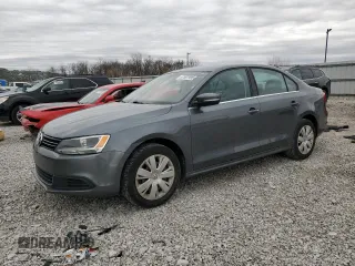 2013 Volkswagen Jetta SE with VIN 3VWDX7AJ8DM303461, listed as a Copart auction lot 47597995 with 164,378 mi miles and Salvage title. Bid and sale history available at DreamBid. Image 1.