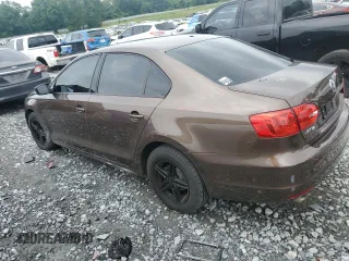2013 Volkswagen Jetta S z VIN 3VW2K7AJ9DM308741, wystawiony jako Copart lot #58123975 z przebiegiem 103 066 mil mil oraz Szkoda całkowita • Salvage title. Historia ofert i sprzedaży dostępna na DreamBid. Obrazek 2.