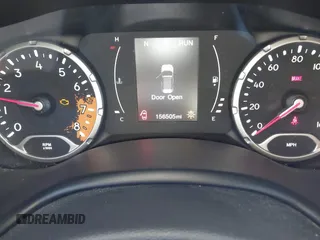 2016 Jeep Renegade Latitude with VIN ZACCJBBT6GPD66773, listed as a IAAI auction lot 41946572 with 156,505 mi miles. Bid and sale history available at carsss.com. Image 7.