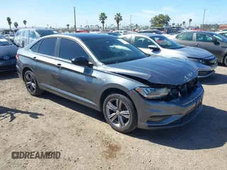 2019 Volkswagen Jetta S с VIN 3VWC57BU9KM223304, выставлен на аукционе IAAI как лот 41722624 с пробегом 111 751 миль миль и . История ставок и продаж доступна на DreamBid. Изображение 1.