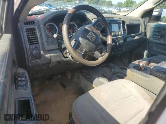 2013 Ram 2500 Tradesman z VIN 3C6TR5H27DG614929, wystawiony jako Copart lot #61425075 z przebiegiem 249 575 mil mil oraz Czysty tytuł • Clean title. Historia ofert i sprzedaży dostępna na DreamBid. Obrazek 8.