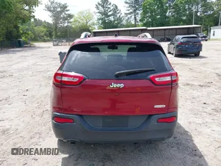 2016 Jeep Cherokee Latitude with VIN 1C4PJLCB8GW320099, listed as a IAAI auction lot 42236076 with 186,000 mi miles and . Bid and sale history available at DreamBid. Image 16.