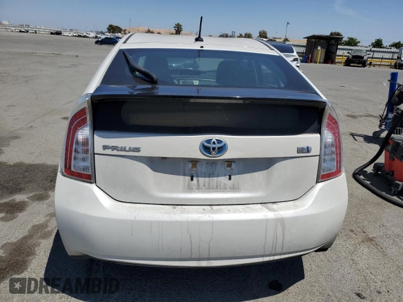 2013 Toyota Prius One with VIN JTDKN3DUXD1687268, listed as a Copart auction lot 60276205 with 106,051 mi miles and Salvage title. Bid and sale history available at DreamBid. Image 6.