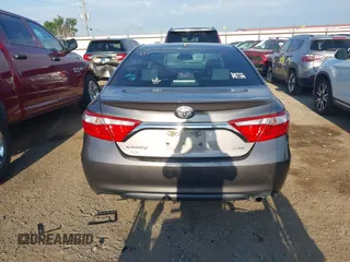 2015 Toyota Camry XLE with VIN 4T1BF1FK1FU895551, listed as a IAAI auction lot 40253286 with 221,273 mi miles and . Bid and sale history available at DreamBid. Image 16.