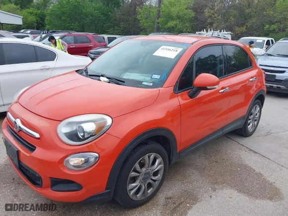 2016 FIAT 500X Easy with VIN ZFBCFXBT7GP371835, listed as a IAAI auction lot 41936218 with 241,618 mi miles. Bid and sale history available at carsss.com. Image 2.
