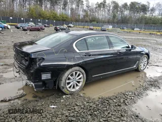 2019 BMW 7 Series 740i xDrive with VIN WBA7E4C51KGV70367, listed as a Copart auction lot 37604423 with 19,447 mi miles. Bid and sale history available at carsss.com. Image 3.