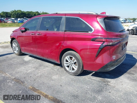 2021 Toyota Sienna Limited with VIN 5TDZSKFCXMS036019, listed as a IAAI auction lot 40965293 with 147,133 mi miles and . Bid and sale history available at DreamBid. Image 3.
