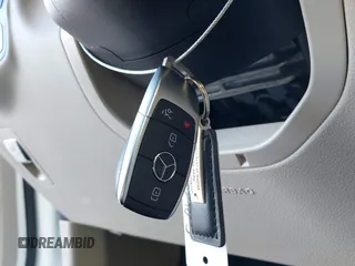 2020 Mercedes-Benz GLC 300 with VIN W1N0G8DB6LF850005, listed as a IAAI auction lot 42526148 with 21,700 mi miles and . Bid and sale history available at DreamBid. Image 11.
