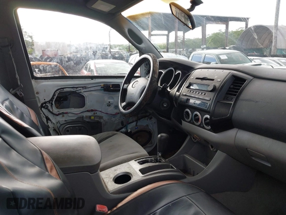 2005 Toyota Tacoma PreRunner с VIN 5TEKU72N25Z003908, выставлен на аукционе IAAI как лот 41310090 с пробегом 29 825 миль миль и . История ставок и продаж доступна на DreamBid. Изображение 5.