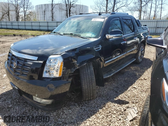 2011 Cadillac Escalade EXT Luxury z VIN 3GYT4MEF9BG177290, wystawiony jako Copart lot #54377825 z przebiegiem 158 099 mil mil oraz Szkody całkowita. Historia ofert i sprzedaży dostępna na DreamBid. Obrazek 1.
