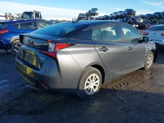 2020 Toyota Prius L Eco with VIN JTDKARFU3L3111231, listed as a IAAI auction lot 41398103 with 181,134 mi miles and . Bid and sale history available at DreamBid. Image 4.