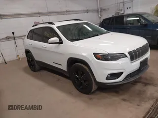 2019 Jeep Cherokee Latitude Plus with VIN 1C4PJMLB5KD453770, listed as a IAAI auction lot 41465257 with 116,037 mi miles. Bid and sale history available at carsss.com. Image 1.