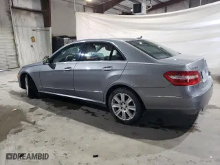 2013 Mercedes-Benz E-Class E 350 Luxury with VIN WDDHF8JB9DA765245, listed as a Copart auction lot 50977185 with 117,888 mi miles and Salvage Title. Bid and sale history available at carsss.com. Image 2.