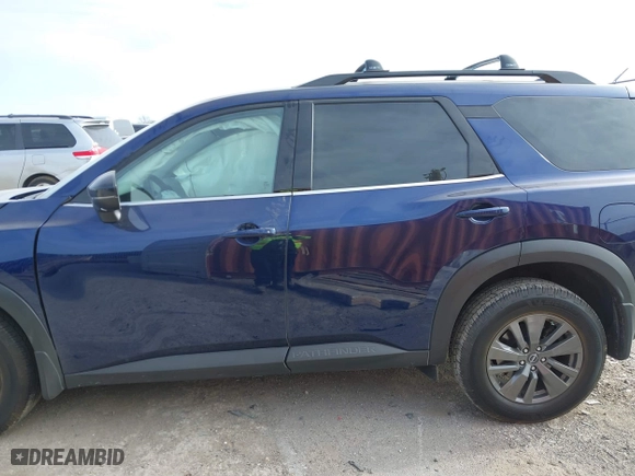 2024 Nissan Pathfinder SV with VIN 5N1DR3BA3RC201851, listed as a IAAI auction lot 41364260 with 17,282 mi miles. Bid and sale history available at carsss.com. Image 14.