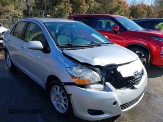 2010 Toyota Yaris with VIN JTDBT4K32A1365175, listed as a IAAI auction lot 41878086 with 265,171 mi miles. Bid and sale history available at carsss.com. Image 1.