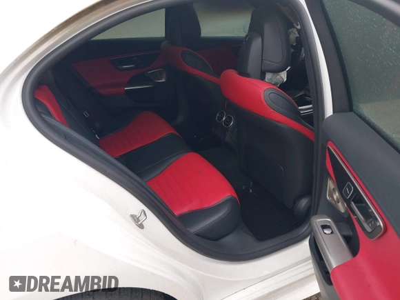 2023 Mercedes-Benz C 300 с VIN W1KAF4HB6PR151260, выставлен на аукционе IAAI как лот 42252938 с пробегом Не указан миль и . История ставок и продаж доступна на DreamBid. Изображение 8.