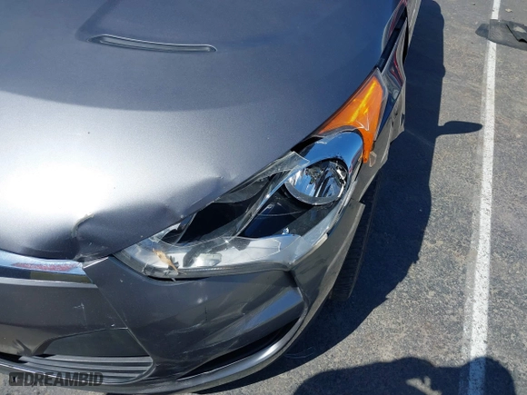 2015 Hyundai Veloster with VIN KMHTC6AD1FU233648, listed as a IAAI auction lot 41822881 with 162,368 mi miles. Bid and sale history available at carsss.com. Image 6.