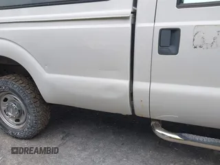 2013 Ford F-250 XL с VIN 1FT7W2B68DEA04719, выставлен на аукционе IAAI как лот 42484806 с пробегом 31 066 миль миль и . История ставок и продаж доступна на DreamBid. Изображение 6.