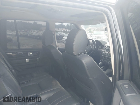 2011 Land Rover LR4 HSE с VIN SALAG2D40BA583460, выставлен на аукционе IAAI как лот 42795572 с пробегом 152 303 миль миль и . История ставок и продаж доступна на DreamBid. Изображение 8.