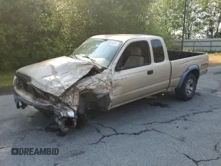 2001 Toyota Tacoma with VIN 5TEWN72N61Z817732, listed as a Copart auction lot 61816655 with Not provided miles and Salvage title. Bid and sale history available at DreamBid. Image 1.