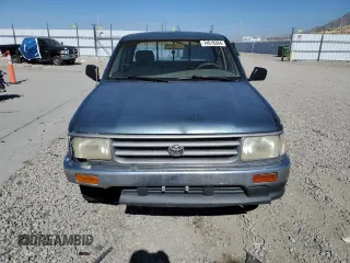 1995 Toyota T100 DX z VIN JT4VD12E0S0005758, wystawiony jako Copart lot #74018364 z przebiegiem 394 656 mil mil oraz Szkody całkowita. Historia ofert i sprzedaży dostępna na DreamBid. Obrazek 5.