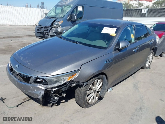 2018 Kia Optima EX with VIN 5XXGU4L37JG227461, listed as a IAAI auction lot 41871797 with 134,760 mi miles. Bid and sale history available at carsss.com. Image 20.